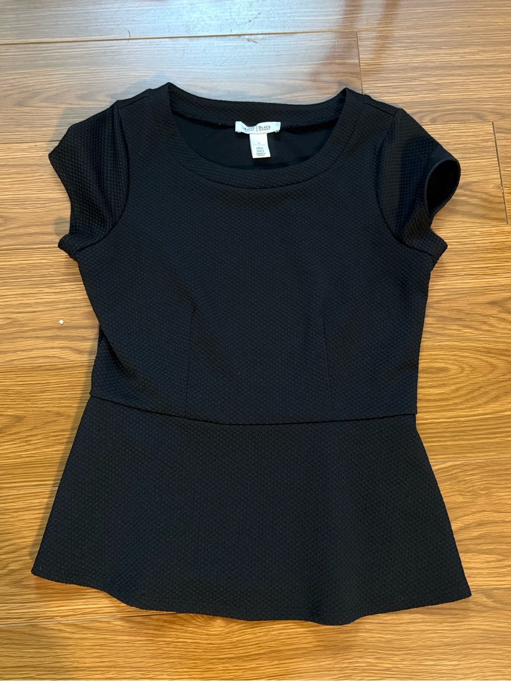 White House/Black Market Black Top Women SZ  S